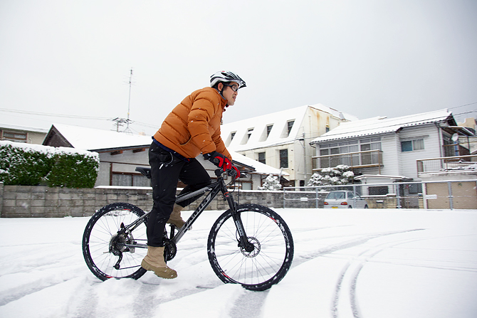 Studless Snow Tires